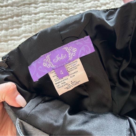 80s RETRO SILVER AND BLACK COCKTAIL MINI DRESS - Picture 7 of 7